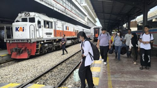 Libur Panjang Hari Buruh, Penjualan Tiket KA di Sumut Tembus 22 Ribu: KA Putri Deli dan Siantar Ekspres Jadi Idola