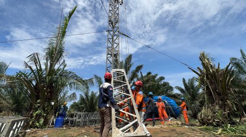 Pemulihan Listrik Sumut Dipercepat, PLN dan TNI AU Bersinergi Distribusikan Tower Emergency