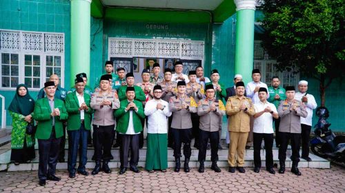 Bangun Sinergitas, Kapolda dan Ketua Al Washliyah Sumut Sinergi Antinarkoba Hingga Subuh Keliling Bersama