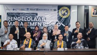 Rektor UIN Sumatera Utara Medan dan KAMI Kompeten Indonesia Perkuat Kompetensi Manajemen Risiko, 11 Peserta Direkomendasikan Kompeten