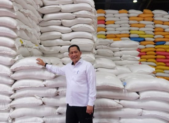 Awal Januari 2023, Bulog Lepas 100 Ribu Ton Beras Operasi Pasar