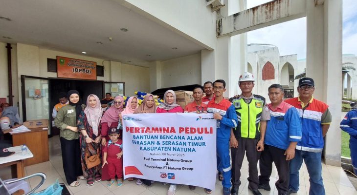 Tanggapi Cepat Bencana Longsor, Pertamina Kirim Bantuan dengan KRI Bontang di Pulau Serasan