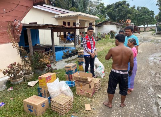 Pertamina Bantu Warga Korban Kebakaran di Desa Lumban Pea