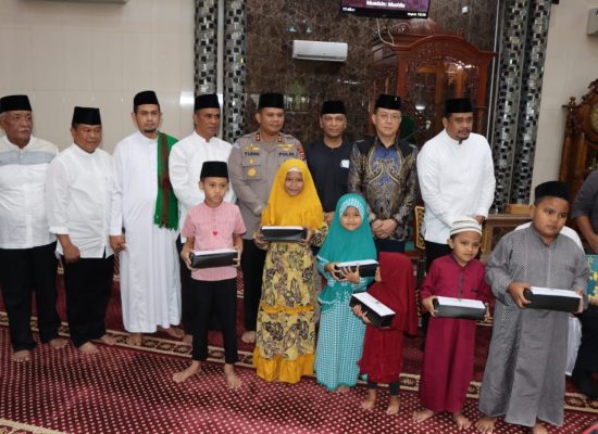 Dampingi Wali Kota Bobby, Wakapolrestabes Medan Safari Ramadhan Bersama Pemko Medan