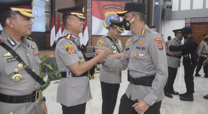 Kapolrestabes Medan Hadiri Sertijab Dir Narkoba dan Dir Krimum Polda Sumut