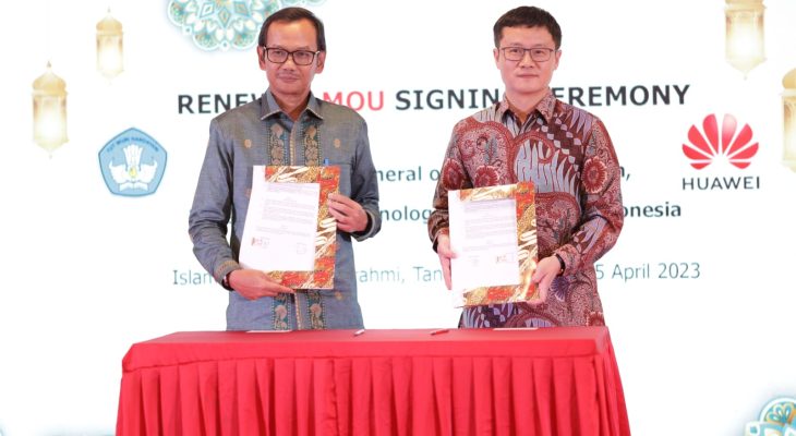 Huawei Donasi Ramadhan di 14 Kota, Perkuat Pendidikan dan Pelatihan Kecakapan Digital di Kalangan Santri