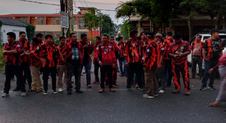 Pimpinan Anak Cabang Pemuda Pancasila Medan Tuntungan Bagikan Takjil Setiap Hari Selama Bulan Ramadhan 2023