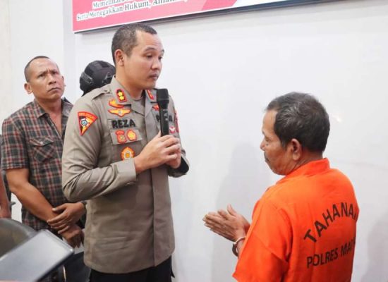 Polres Madina Menggelar Press Release Penangkapan Tersangka Penyiraman Air Cuka