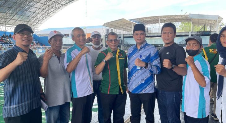 Dirut Perumda Tirtanadi Memberi Dukungan Kepada Tim Tirtanadi Swimming
