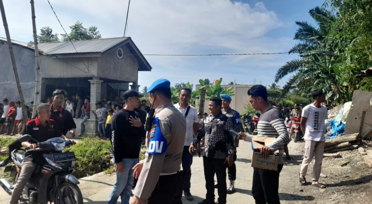 Satuan Reskrim Polsekta Percut Sei Tuan dan Sat Narkoba Polrestabes Medan menggerebek lokasi Pekan Jumat