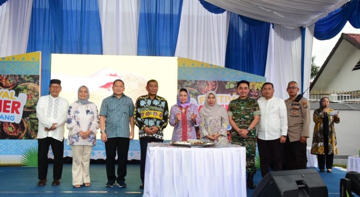 Dandim 0204 Dampingi Bupati Buka Festival Kuliner Deliserdang dan Culture Night 2023