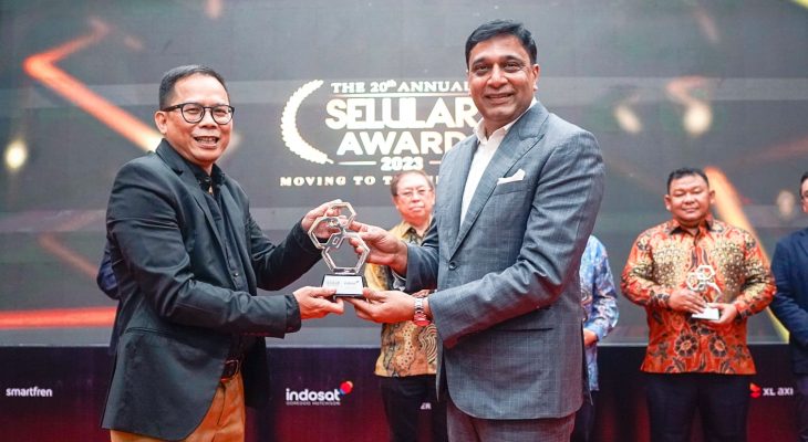 Bawa Indosat Bertumbuh untuk Memberdayakan Indonesia, Vikram Sinha Meraih CEO of The Year 2023