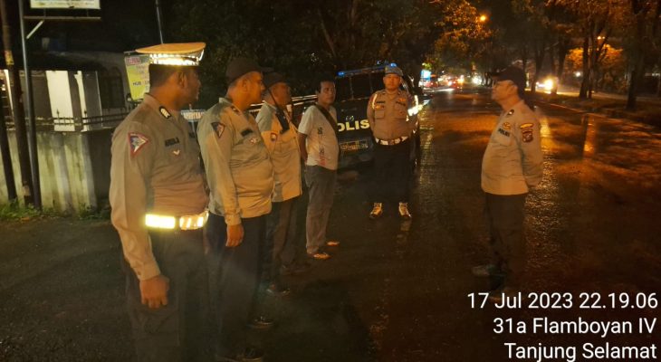 Berantas Begal, Premanisme dan Geng Motor, Polsek Tuntungan Gelar Patroli Penyekatan