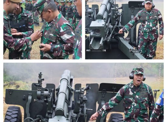 Pangdam I/BB Terima Brevet Kehormatan Penembak Meriam (The Gunner) Armed TNI AD