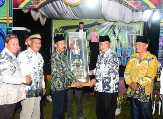 Wabup Tutup MTQ ke-2 Tingkat Desa Nogo Rejo