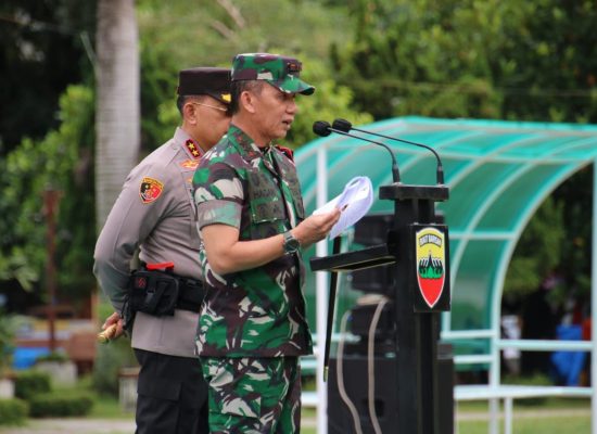 Pangdam I/BB Pimpin Apel Gelar Pasukan PAM VVIP Kunker RI-2 di Padang