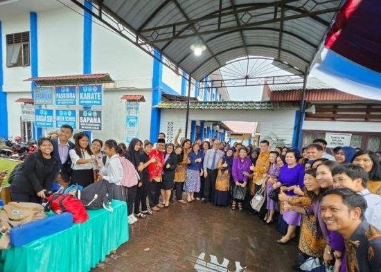 SMP N 2 Binjai Terima Kunjungan Konsul Kehormatan Kerajaan Thailand & Rombongan Princess Maha Chakri Award