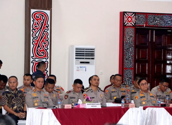 Ikuti Digital Tactical Game di Brimob, Kapolrestabes Medan :  Berkomitmen Jaga Keamanan dan Ketertiban Selama Pemilu 2024