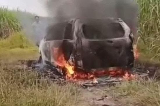 Terlibat Cekcok, Seorang Wanita Bakar Mobil Kekasihnya