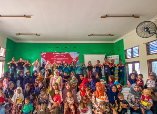 Alfamidi Berikan Bantuan untuk Atasi Stunting di Langsa, Aceh