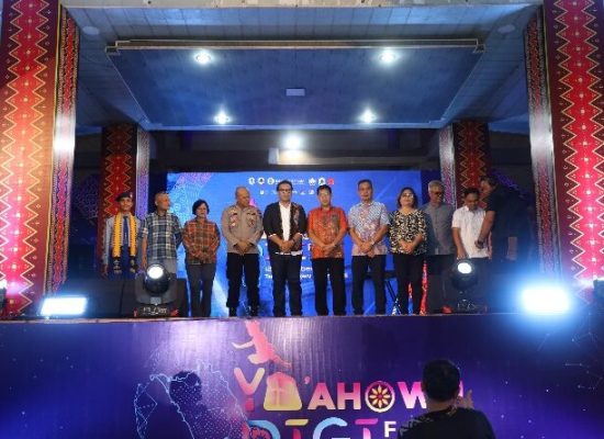 BI Sibolga Menutup Rangkaian Kegiatan Ya’ahowu Digifest 2023 di Taman Ya’ahowu Kota Gunungsitoli