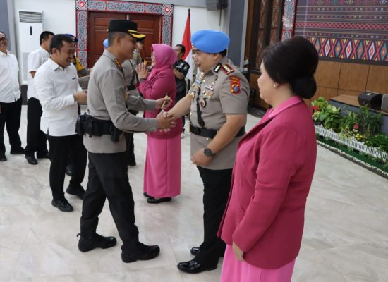 Kapolrestabes Medan Hadiri Sertijab Kabid Propam Polda Sumut