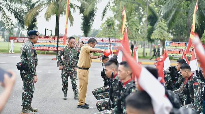 Penyambutan dan Pelepasan Tradisi Long March Personil Pasukan Brimob I Di Kota Binjai