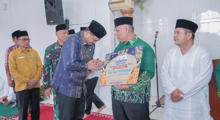 Bantu Masyarakat, Bobby Nasution Ingin Seluruh Masjid Jalankan Program Masjid Mandiri