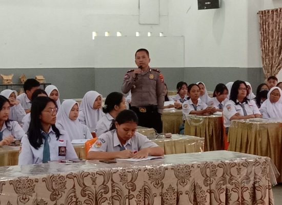 Ciptakan Kota Medan Makin Kondusif, Binmas Polrestabes Medan Goes To School di SMA 1 Medan