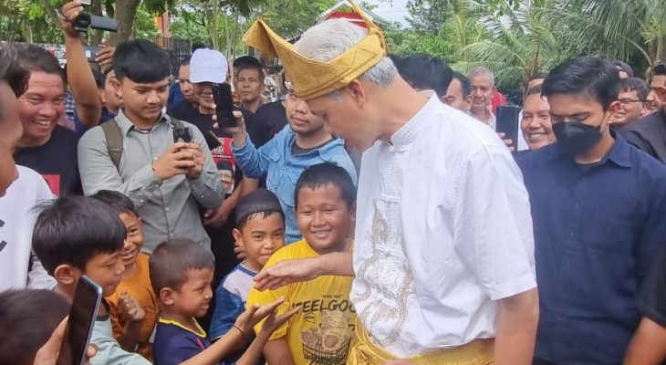 Sambut Hari Pahlawan, Ganjar Pranowo Kunjungi Relawan Di Deli Serdang : Tetap Santun, Kita Jangan Ikut-ikut Terprovokasi