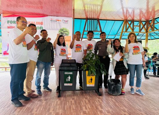 Danamon Peduli Tanam 200 Pohon dan  Membangun Pondok Edukasi di Desa Tambunan
