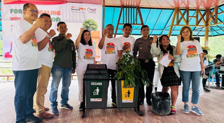 Danamon Peduli Tanam 200 Pohon dan  Membangun Pondok Edukasi di Desa Tambunan
