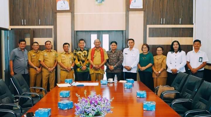 Syah Afandin Terima Audiensi Panitia Perayaan Natal Oikumene dan Pesparawi