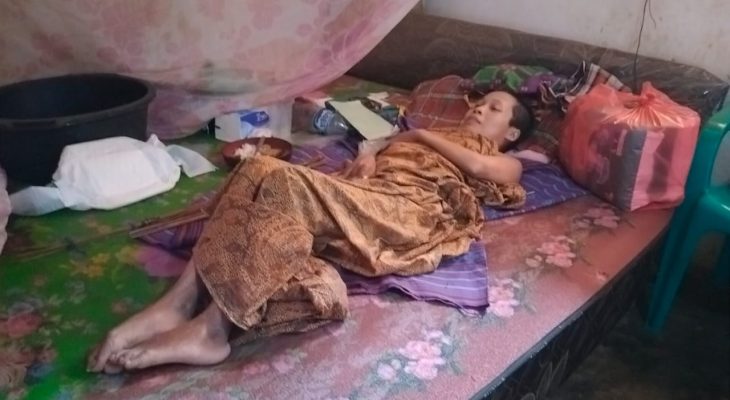 Memilukan, Bu Siti 20 Tahun Terbaring Lumpuh Bersama Kedua Orang Tua Difabel