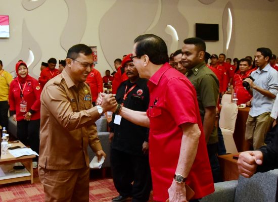 Asisten Pemerintahan dan Kesejahteraan Rakyat Hadiri Rakercab IV PDI Perjuangan Deli Serdang