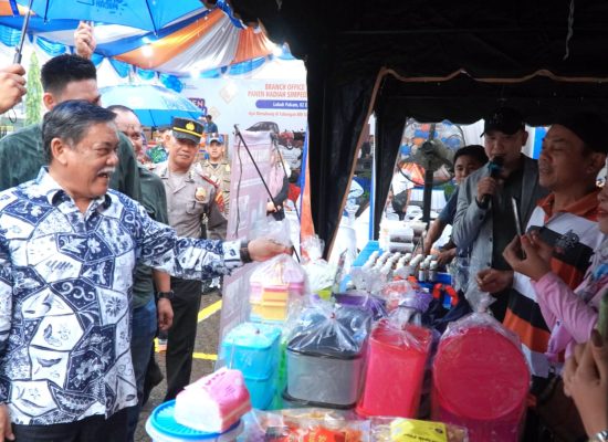 Hadiri Panen Hadiah Simpedes BRI, Plt Bupati: Perbankan Gerakkan Perekonomian dan Pembangunan