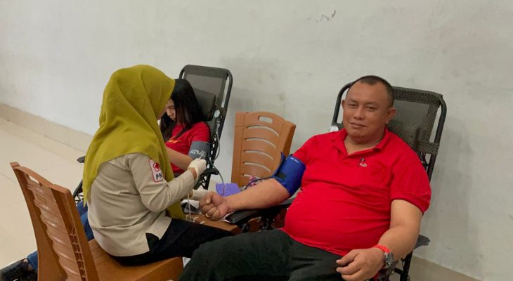 Gandeng PMI Deli Serdang, Petugas Lapas Binjai Kelompok Donorkan Darahnya