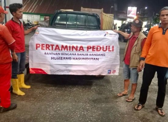 Pertamina Kembali Salurkan Bantuan Kepada Korban Banjir dan Longsor