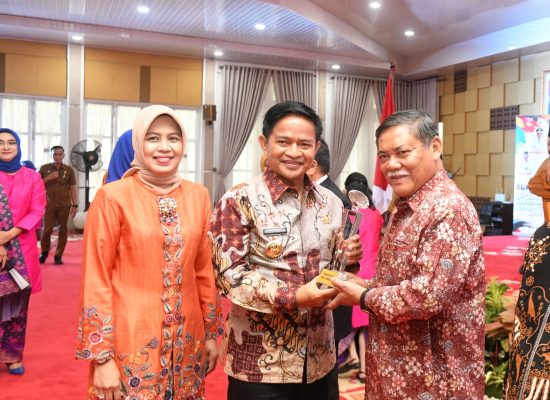 Deli Serdang Berprestasi di Bidang Pemberdayaan Perempuan & Perlindungan Anak