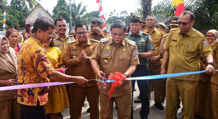 Bupati Resmikan Jalan Namorube Julu