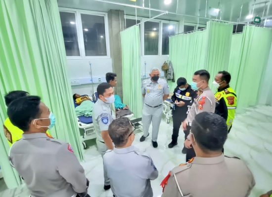 Jasa Raharja Jamin Seluruh Korban Bus Bhinneka yang Alami Kecelakaan Lalu Lintas di Jalan Tol KM. 41 Karawang Barat