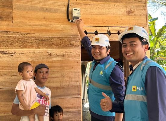 Kilas Balik Program Listrik Desa 2023, 3.344 Masyarakat di Sumatera Utara Kini Nikmati Terangnya Listrik PLN