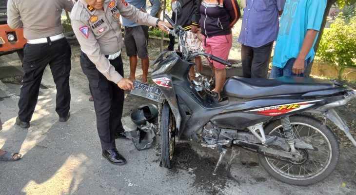 Tabrak Pantat Tronton, Yusman Halawa Tewas