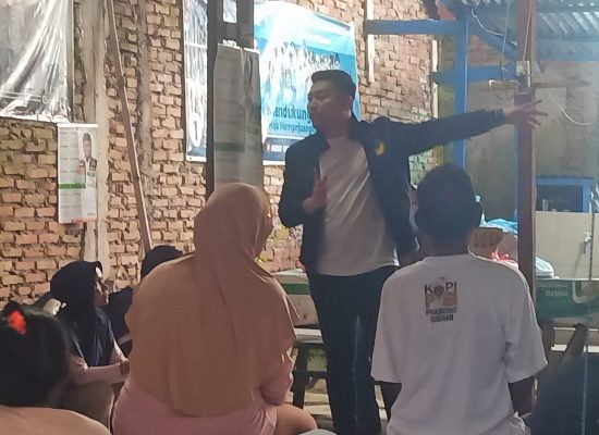 Caleg DPRD Medan, Habiburahman Sinuraya Edukasi Warga Cara Pencoblosan di Pemilu 2024