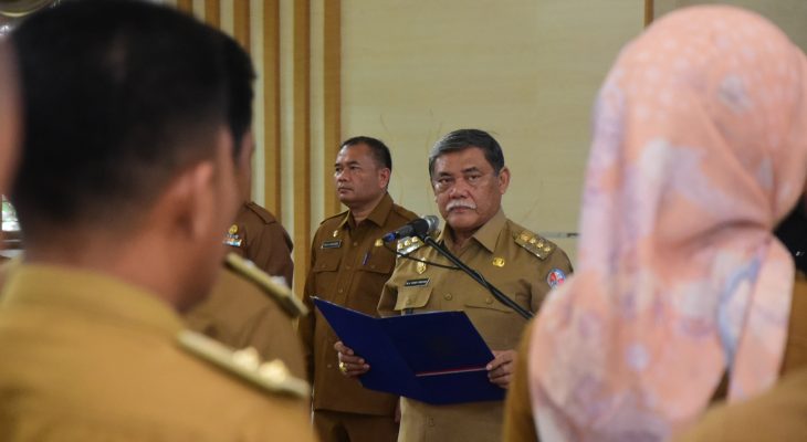 Lantik 76 Pj Kades, Bupati: Manfaatkan Teknologi dan Tingkatkan Inovasi