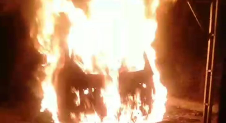 Diduga Kartel Narkoba Bakar Mobil Wartawan Pakai Molotov