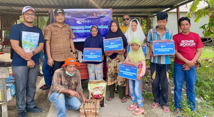 XL Axiata Peduli Banjir dan Erupsi Gunung Marapi, Salurkan Donasi untuk Warga