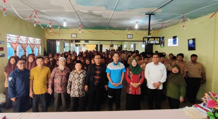 FIS UINSU Sosialisaikan PMB dan PKM di MAN Karo