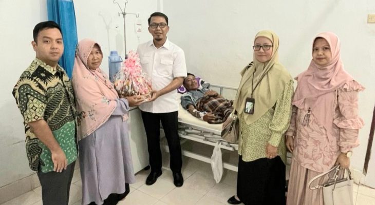 BPJS Ketenagakerjaan Cabang Langsa Kunjungi Pasien Kecelakaan Kerja di RS Pertamina Rantau