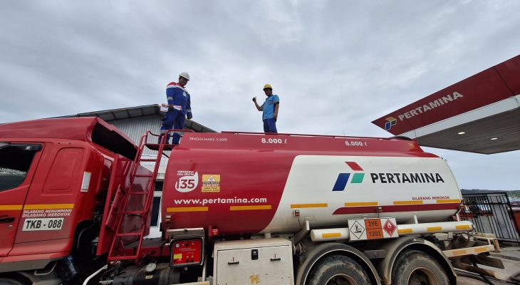 Penuhi Kebutuhan Energi Pasca Banjir Pesisir Selatan Sumbar, Pertamina Terapkan Distribusi Energi Non Reguler